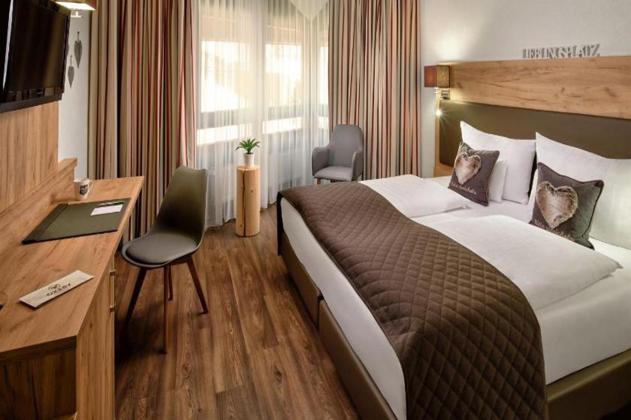 Neo Hotel Linde Esslingen Esslingen am Neckar Eksteriør bilde